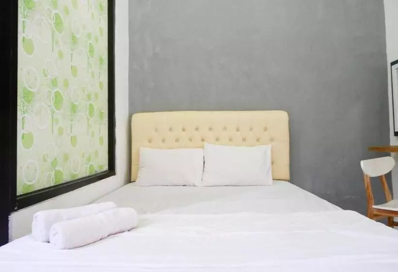 ホテル Reddoorz Syariah Near Alun Alun Kajen