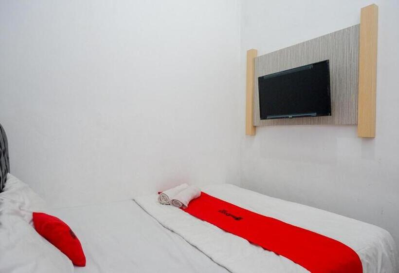 فندق Reddoorz Syariah Near Alun Alun Kajen