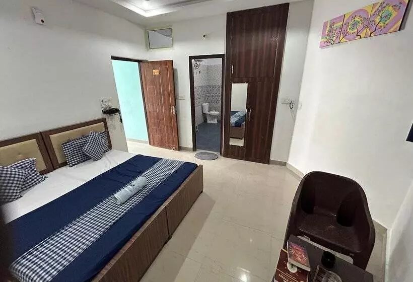 ホテル Ubex Home Rishikesh Hostel