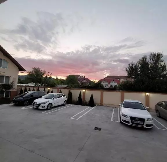 ペンション Boutique House Deva