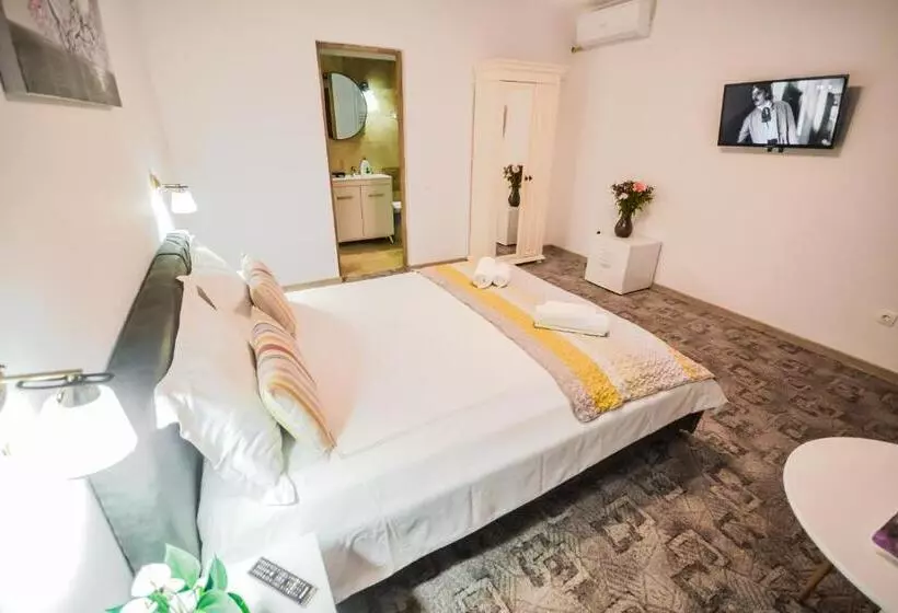 ペンション Boutique House Deva