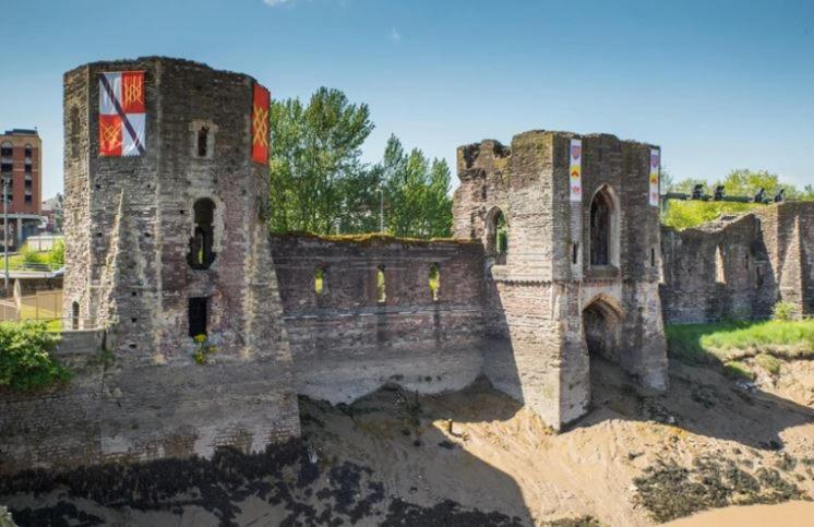 פנסיון Box Guesthouse   Newport