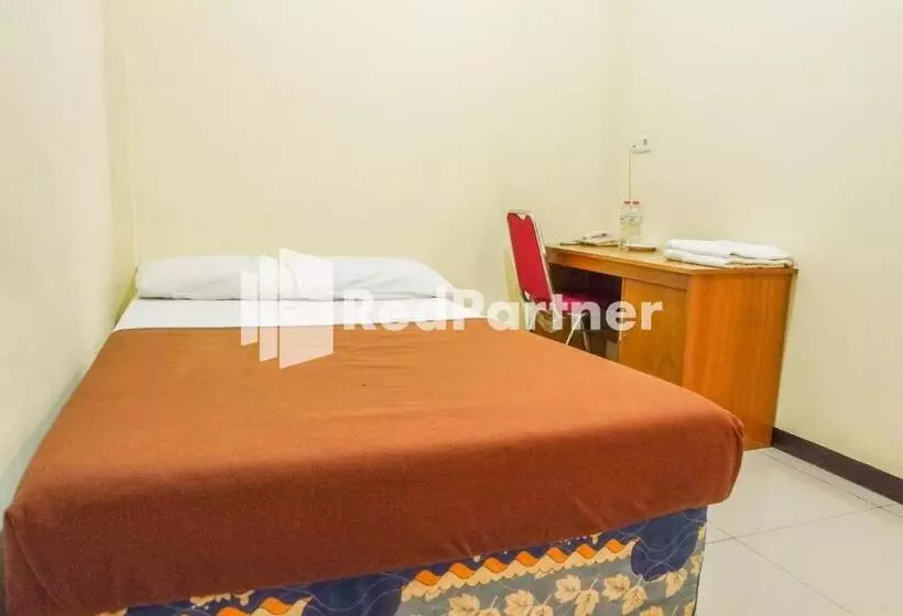 Grand Kembar Hotel Mitra Reddoorz