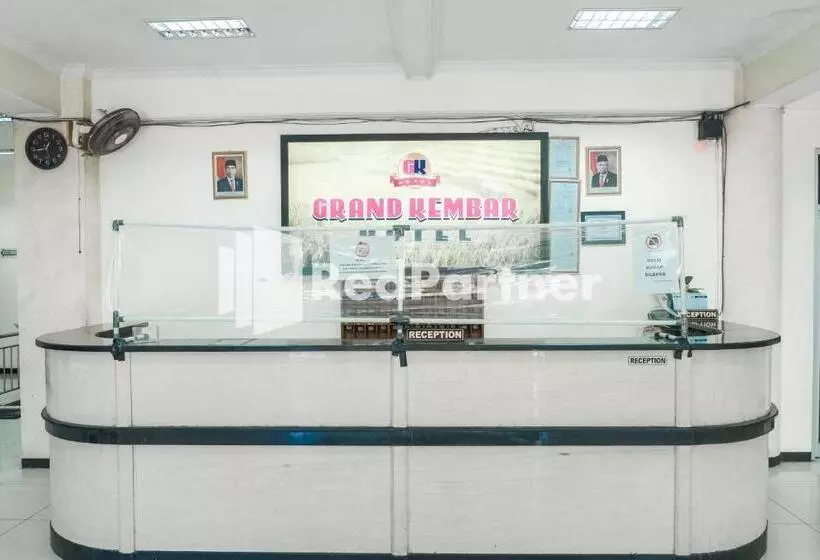 Grand Kembar Hotel Mitra Reddoorz