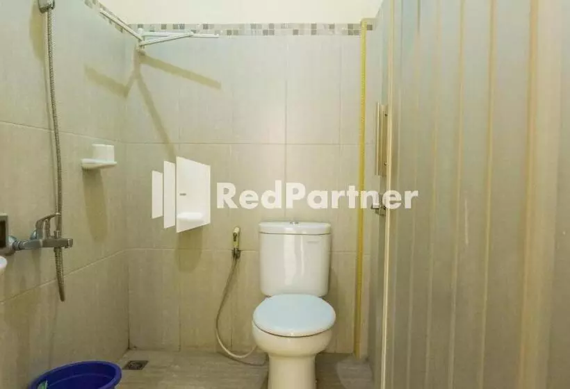 Grand Kembar Hotel Mitra Reddoorz