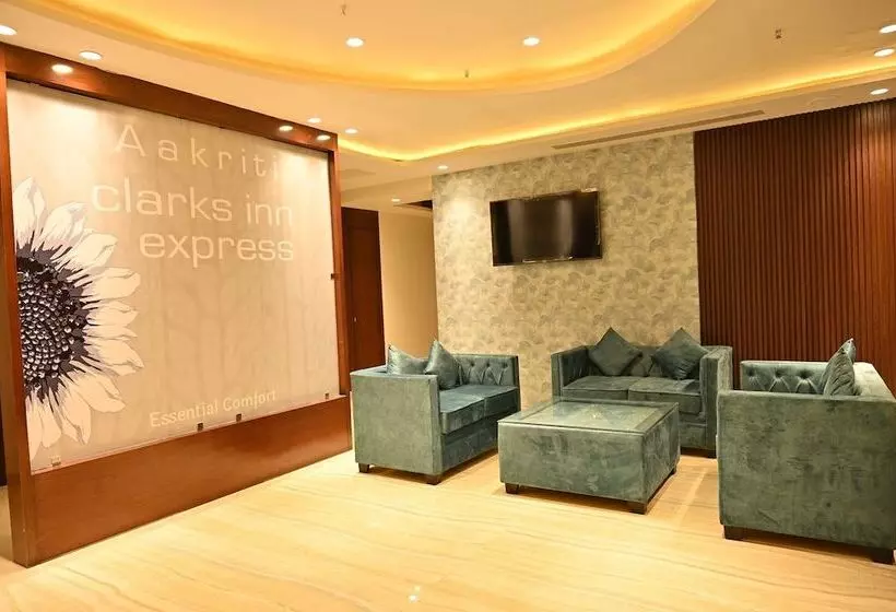 Hotelli Aakriti Clarks Inn Express
