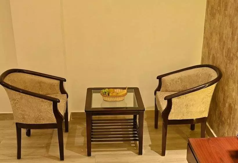 Hotelli Aakriti Clarks Inn Express