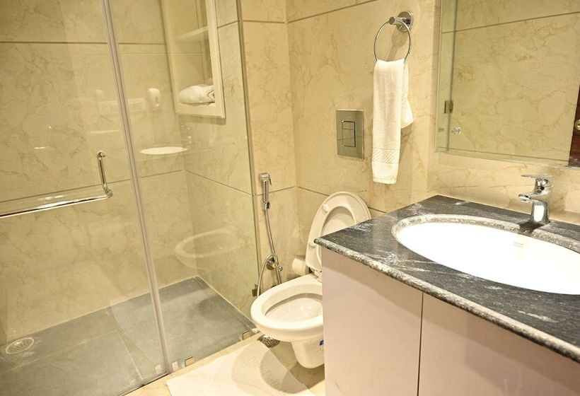 בית מלון כפרי Aakriti Clarks Inn Express