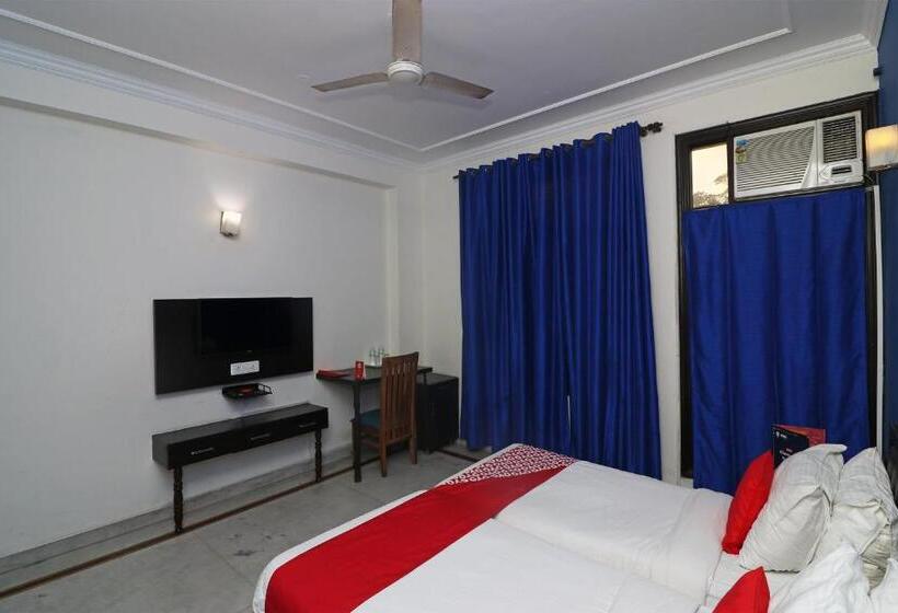 Hotell Flagship 79152 Golden Cafe