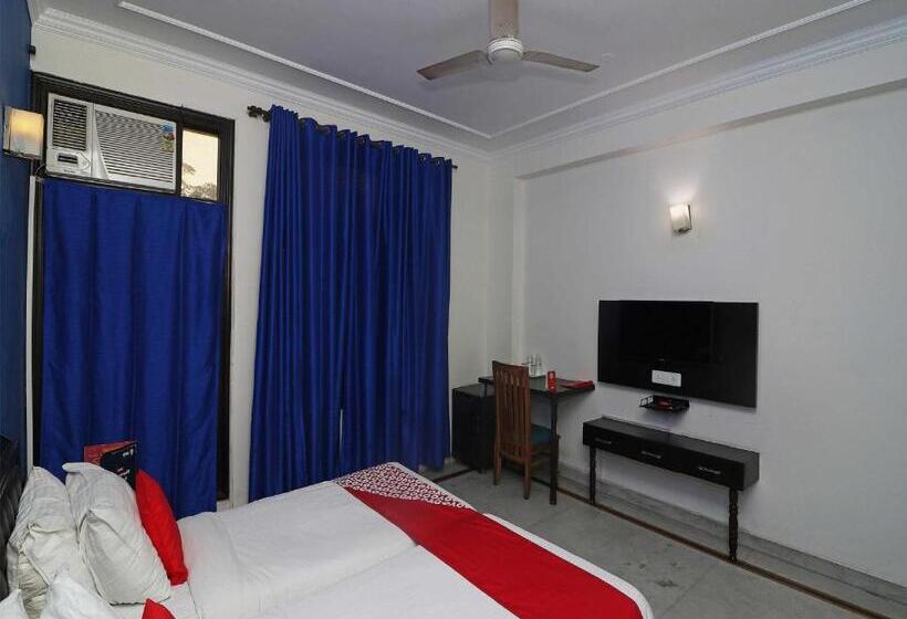 Hotell Flagship 79152 Golden Cafe