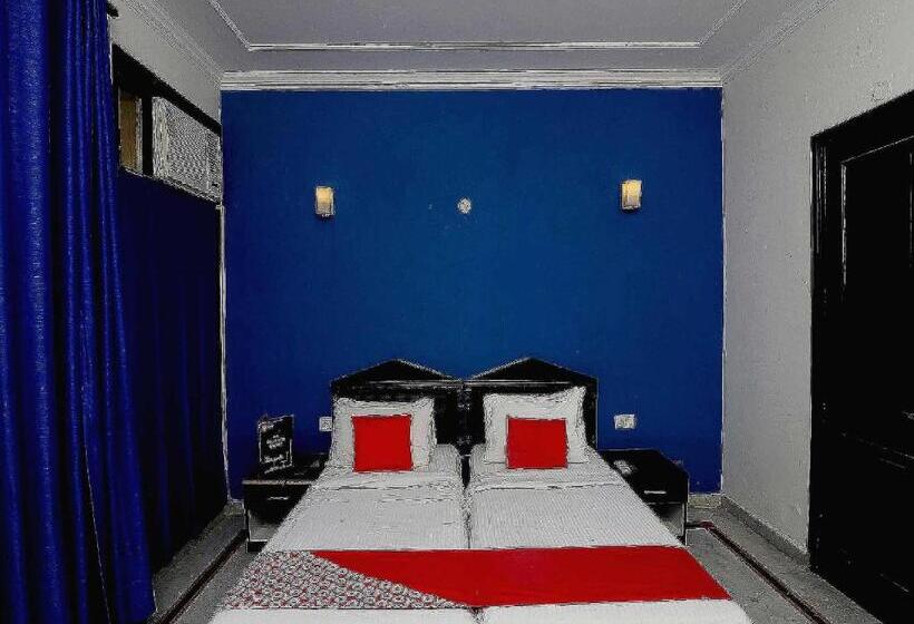 Hotell Flagship 79152 Golden Cafe