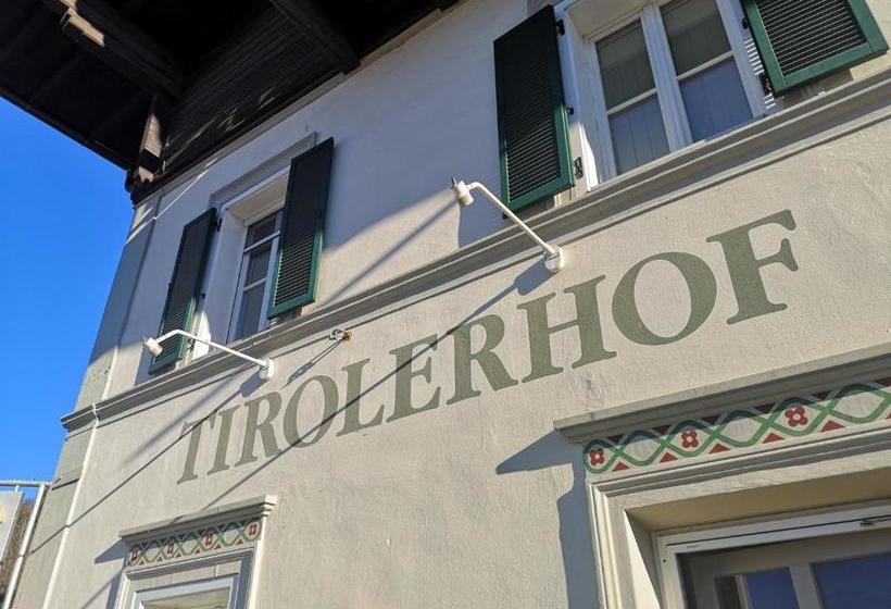Отель Gasthof Tirolerhof Dölsach