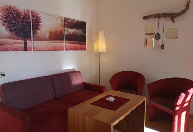 Отель Gasthof Tirolerhof Dölsach