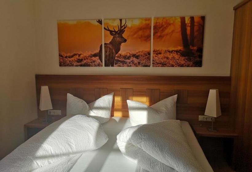 Отель Gasthof Tirolerhof Dölsach