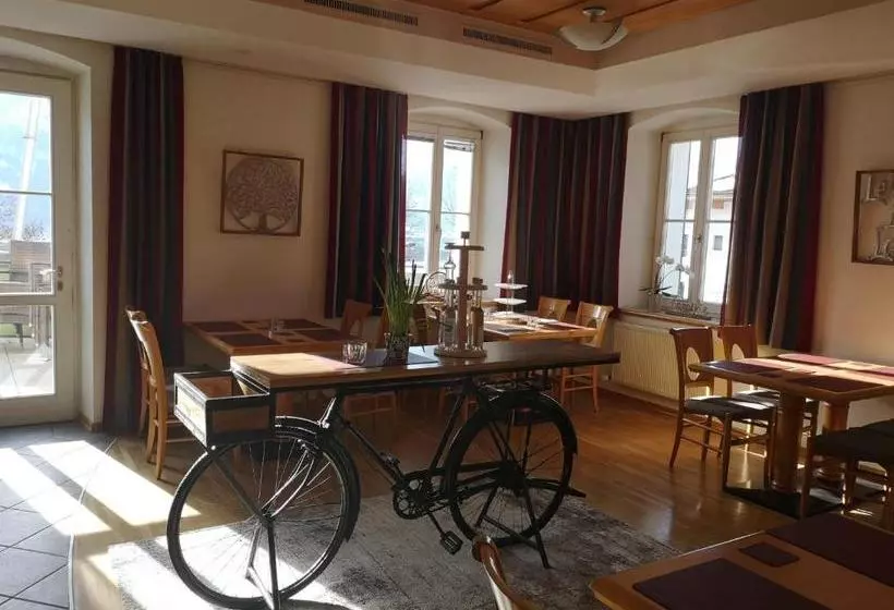 ホテル Gasthof Tirolerhof Dölsach