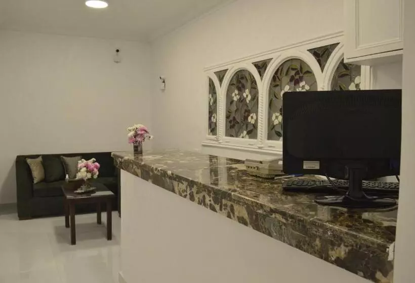 هتل Nile View Inn