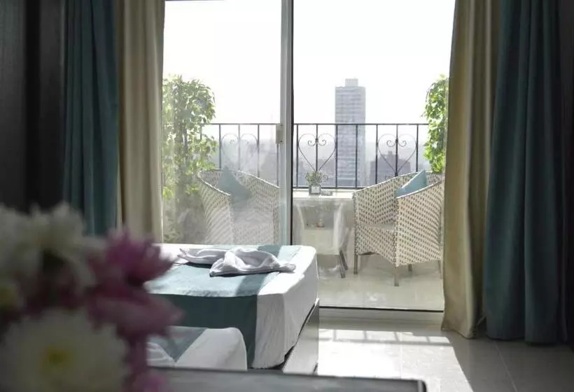 هتل Nile View Inn