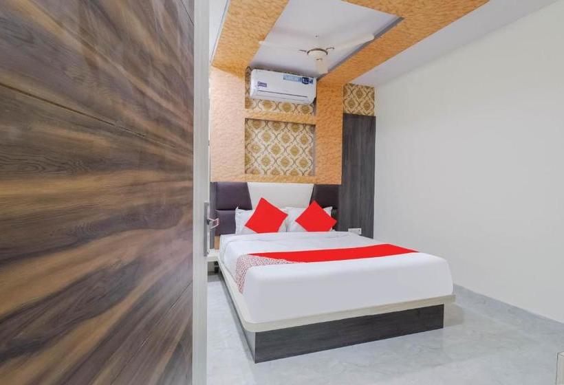 בית מלון כפרי Oyo 77270  Tulsa Mohan