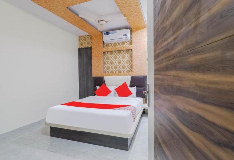 בית מלון כפרי Oyo 77270  Tulsa Mohan