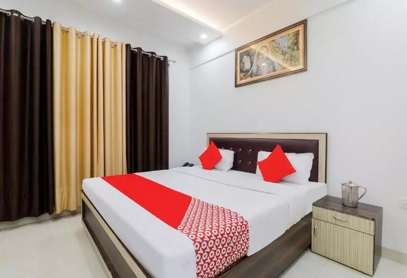 ホテル O The Maharaja Inn