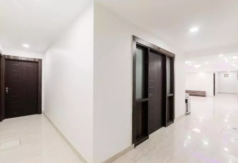 ホテル O The Maharaja Inn