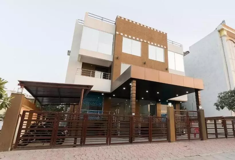 ホテル O The Maharaja Inn