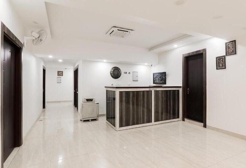 호텔 O The Maharaja Inn