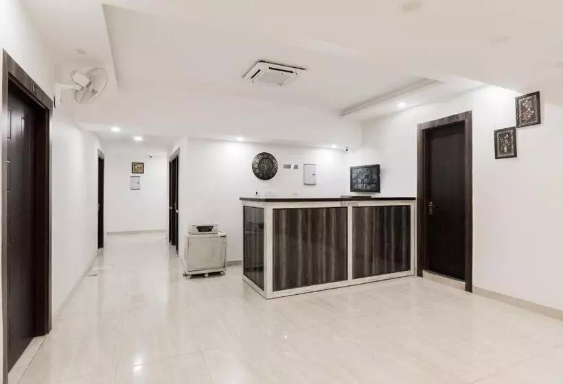 ホテル O The Maharaja Inn