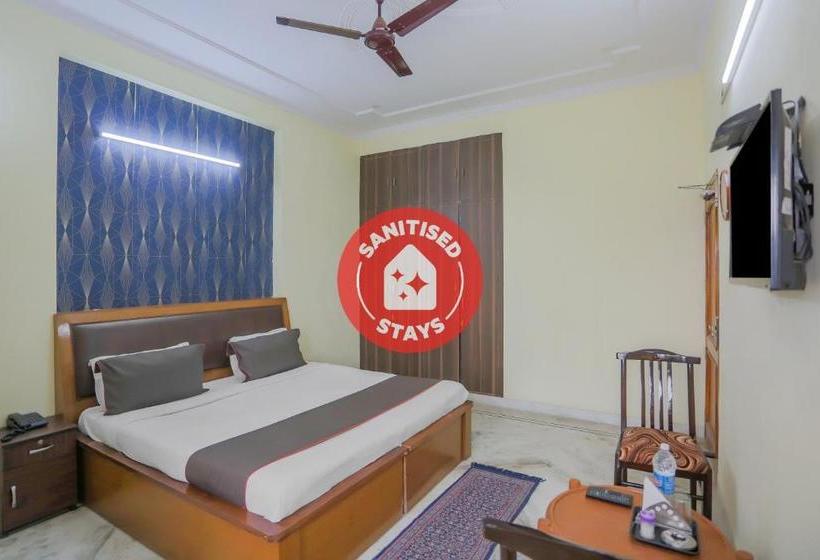 בית מלון כפרי Oyo 79157 Collection O Royal Grand Inn