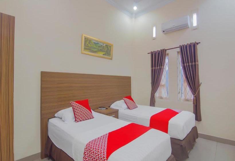 Hotel Oyo 90327  Faradisa Syariah
