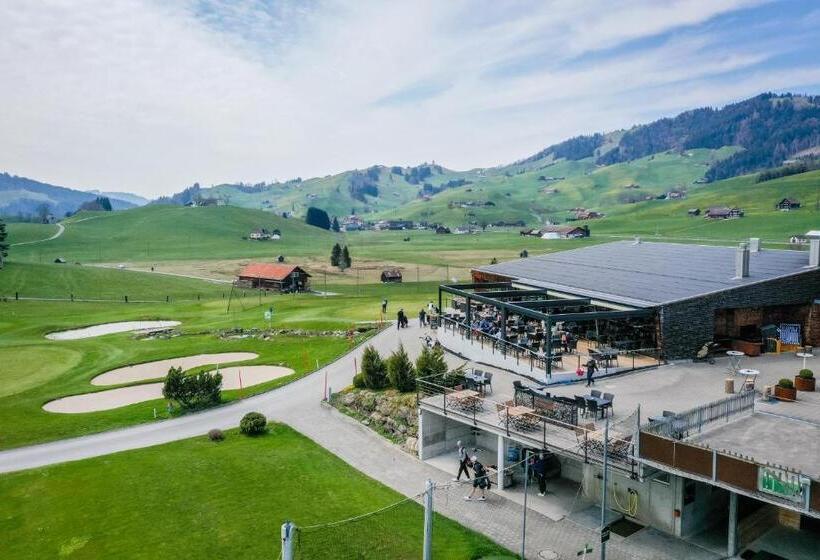 هتل Swiss Mountain Golf Restaurant Gonten