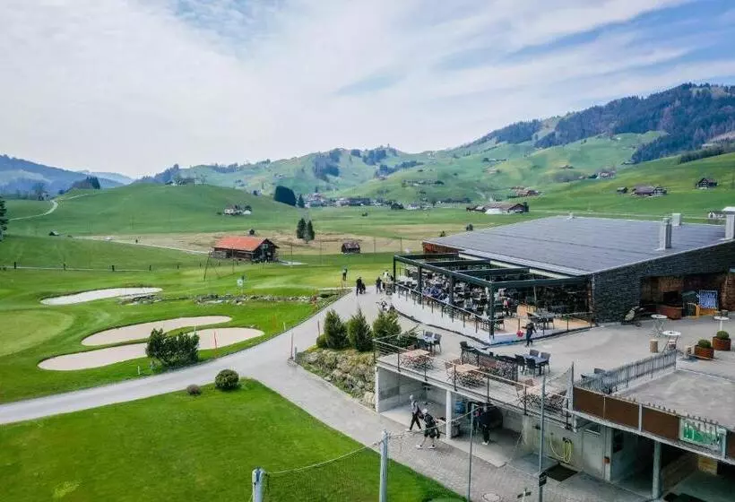 ホテル Swiss Mountain Golf Restaurant Gonten