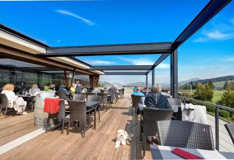 ホテル Swiss Mountain Golf Restaurant Gonten