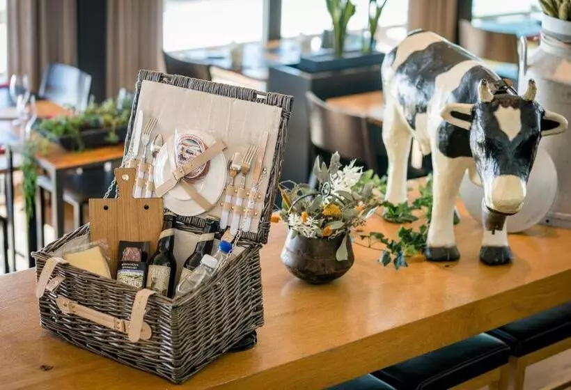 ホテル Swiss Mountain Golf Restaurant Gonten
