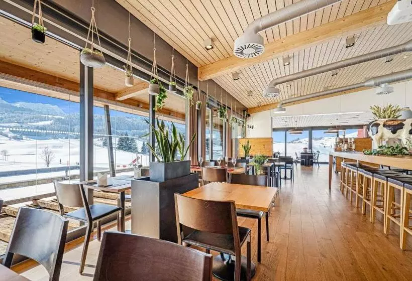 ホテル Swiss Mountain Golf Restaurant Gonten