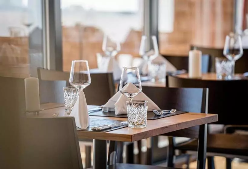 ホテル Swiss Mountain Golf Restaurant Gonten