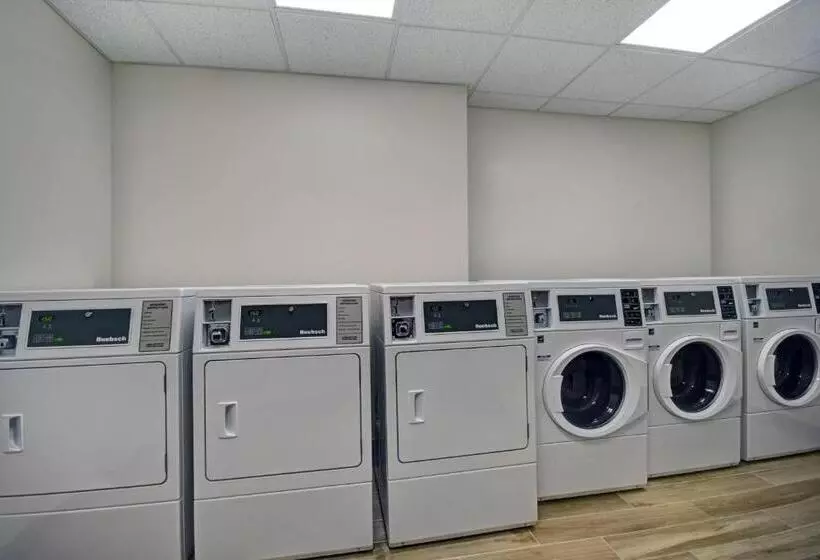 Hotelli Towneplace Suites By Marriott Grand Rapids Wyoming