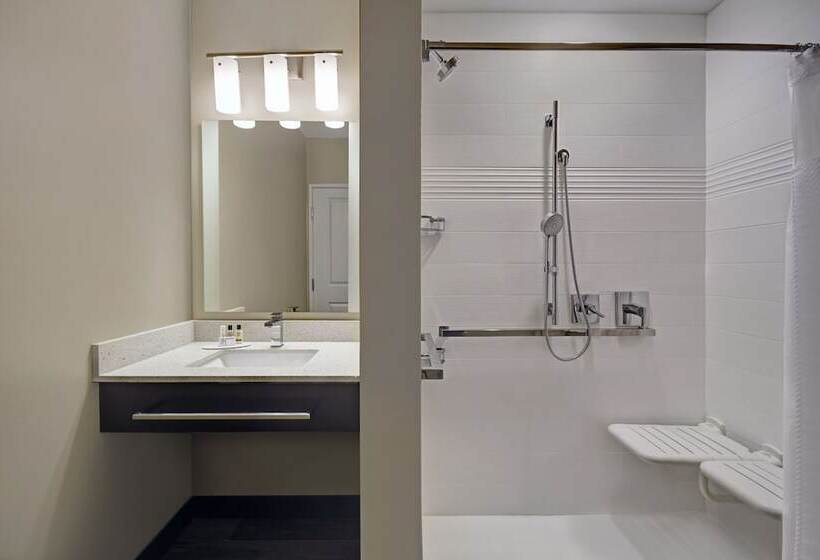 فندق Towneplace Suites By Marriott Grand Rapids Wyoming