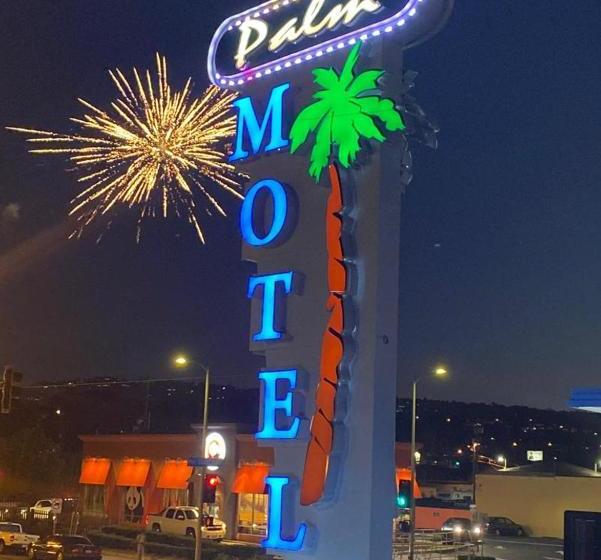 Palm Motel