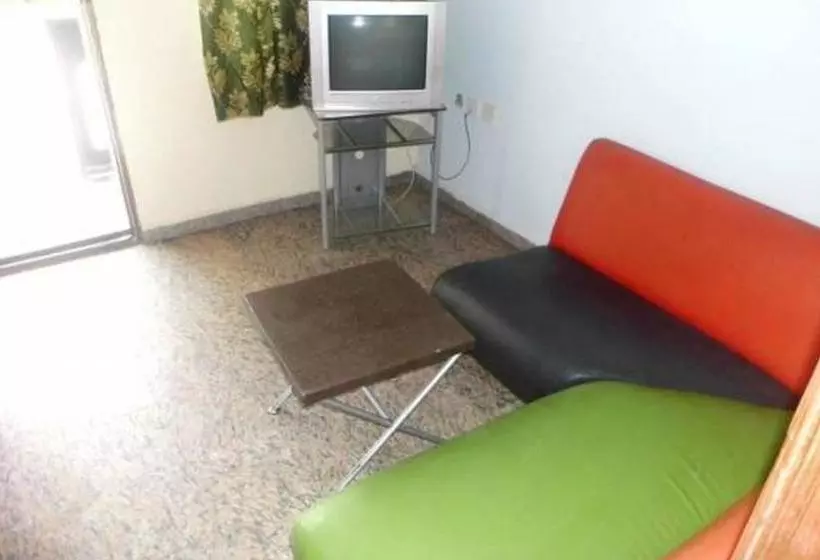 پانسیون Georgian Suites  Apartments