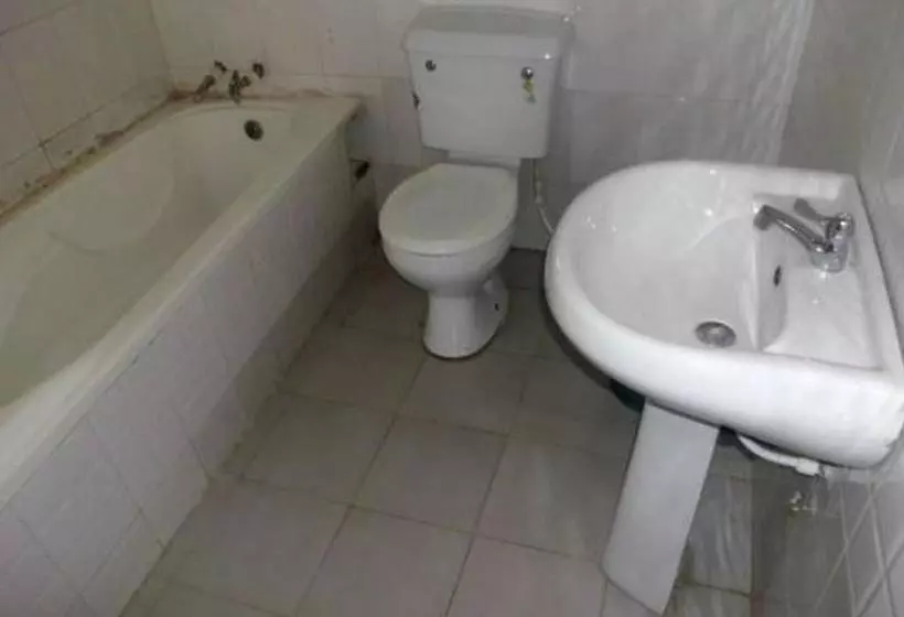 پانسیون Georgian Suites  Apartments