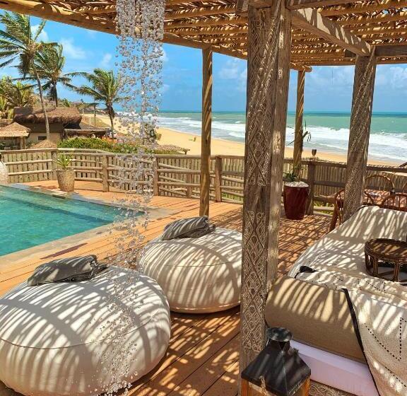 استراحتگاه Filha Da Lua Ecolodge