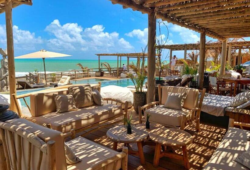 استراحتگاه Filha Da Lua Ecolodge