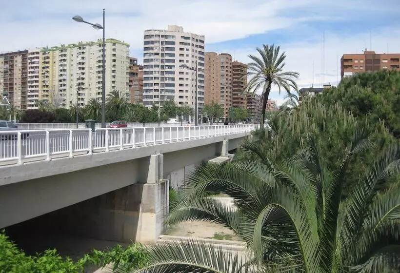 Apartamentos Plaza Picasso