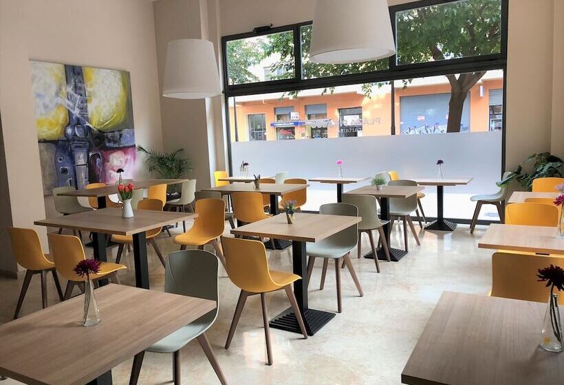 Apartamentos Plaza Picasso