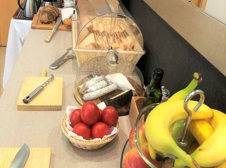 Apartamentos Plaza Picasso