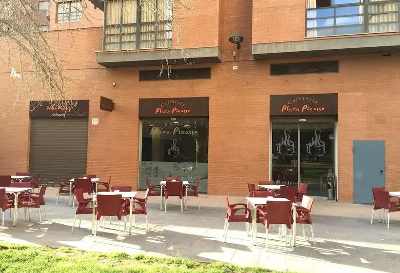 Apartamentos Plaza Picasso