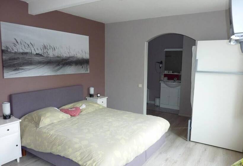 ベッドアンドブレックファースト The Pipers