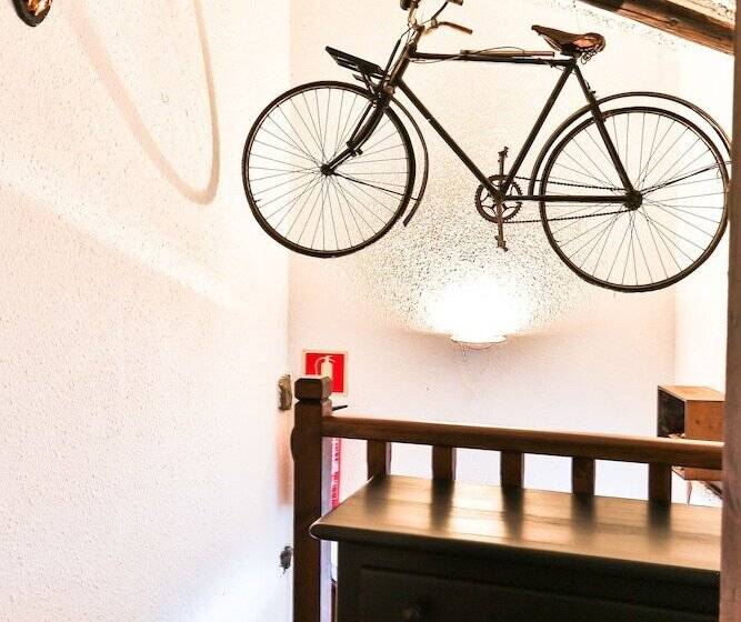 Hostal Cisco De Sans