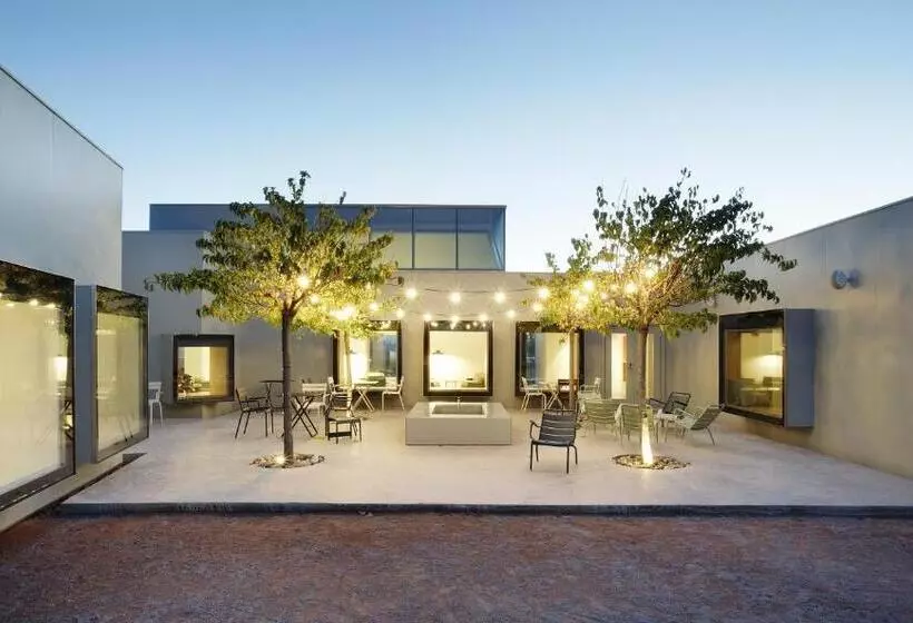 فندق Aire De Bardenas